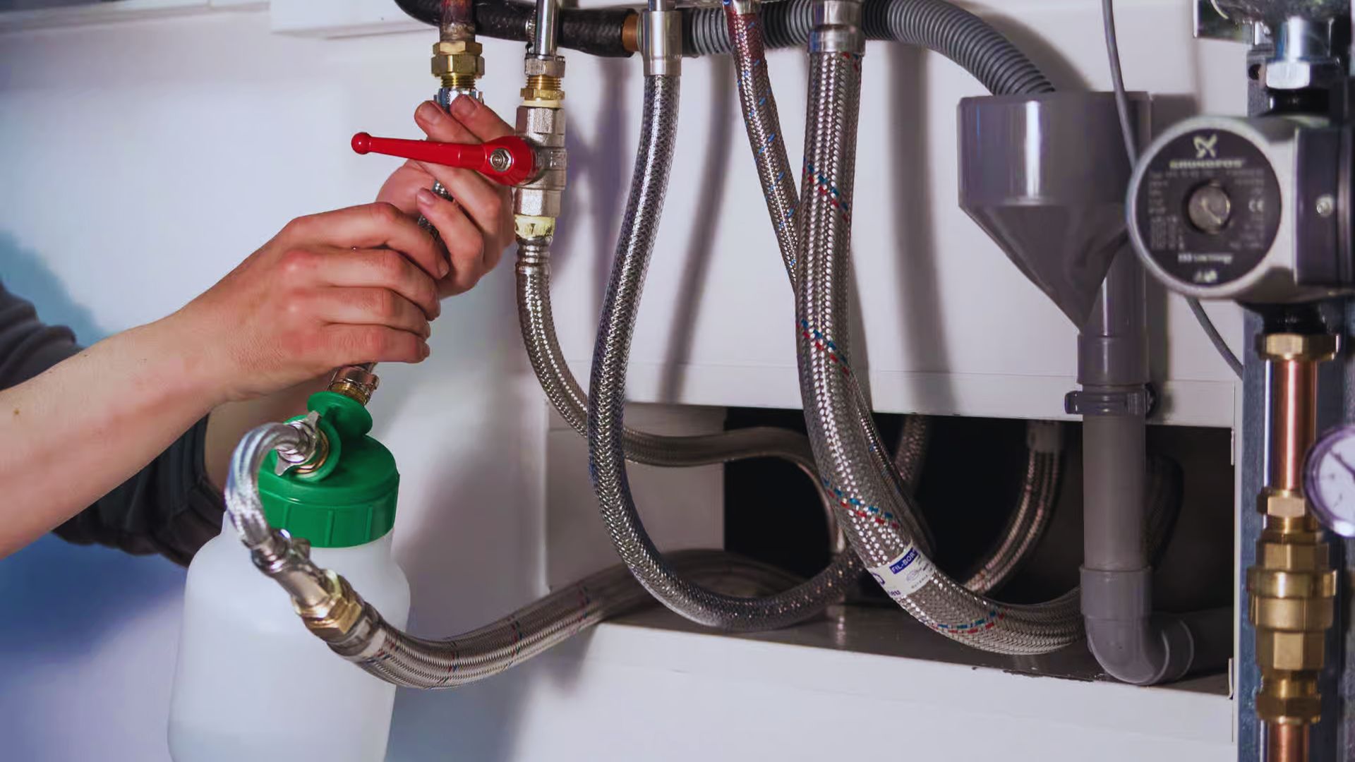 Desembouage chauffage à Marseille 13014